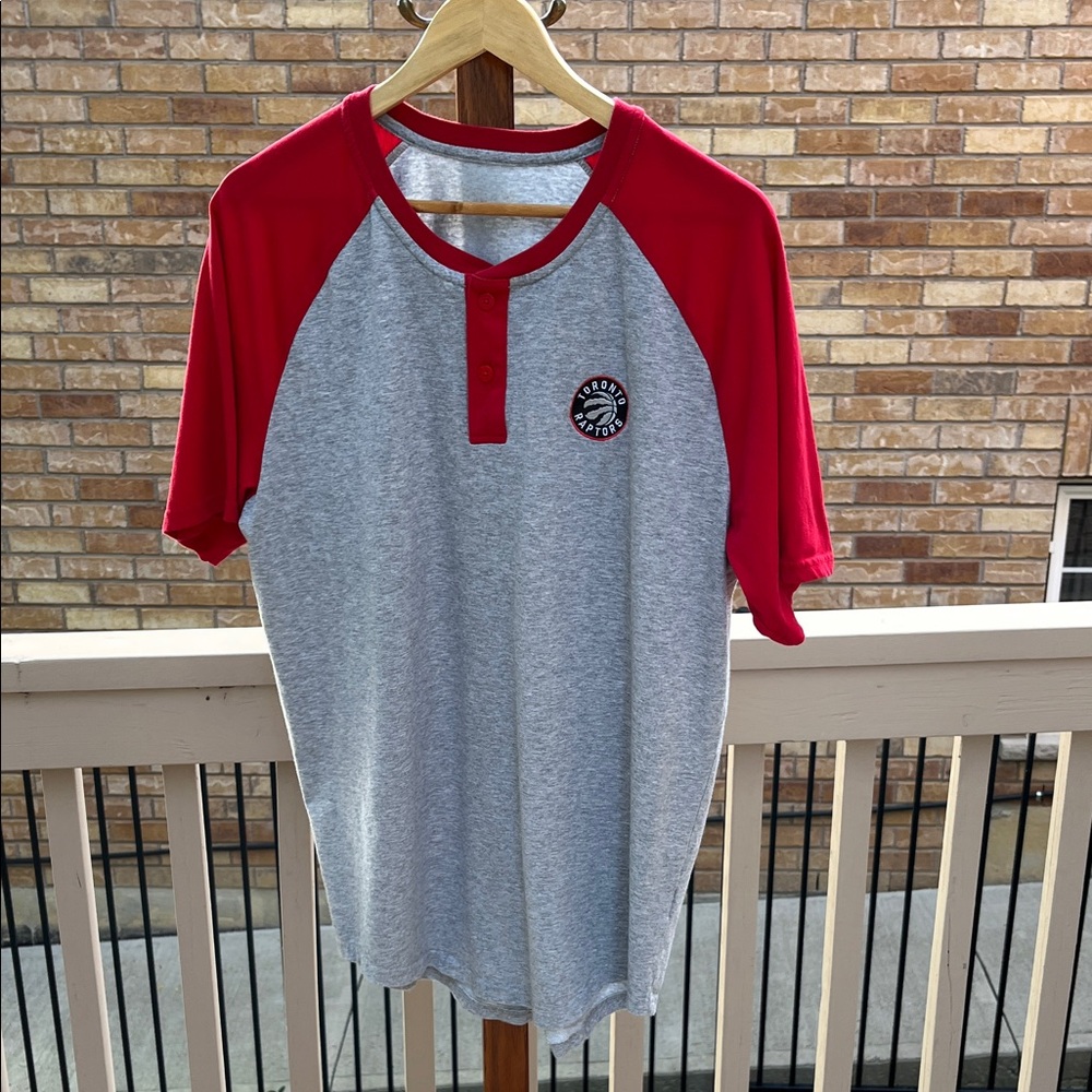 Toronto Raptors Red and Gray Men's Tee Shirt